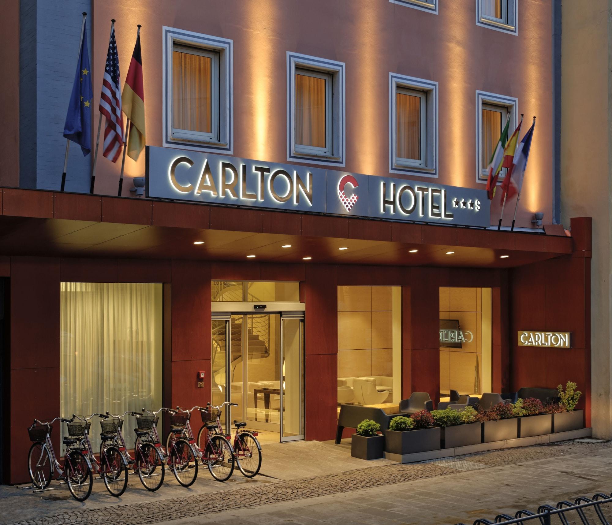 فندق فيرّارافي  فندق كارلتون المظهر الخارجي الصورة